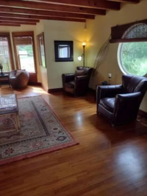 Hawaii Tropical Volcano Mansion + Sauna 힐로